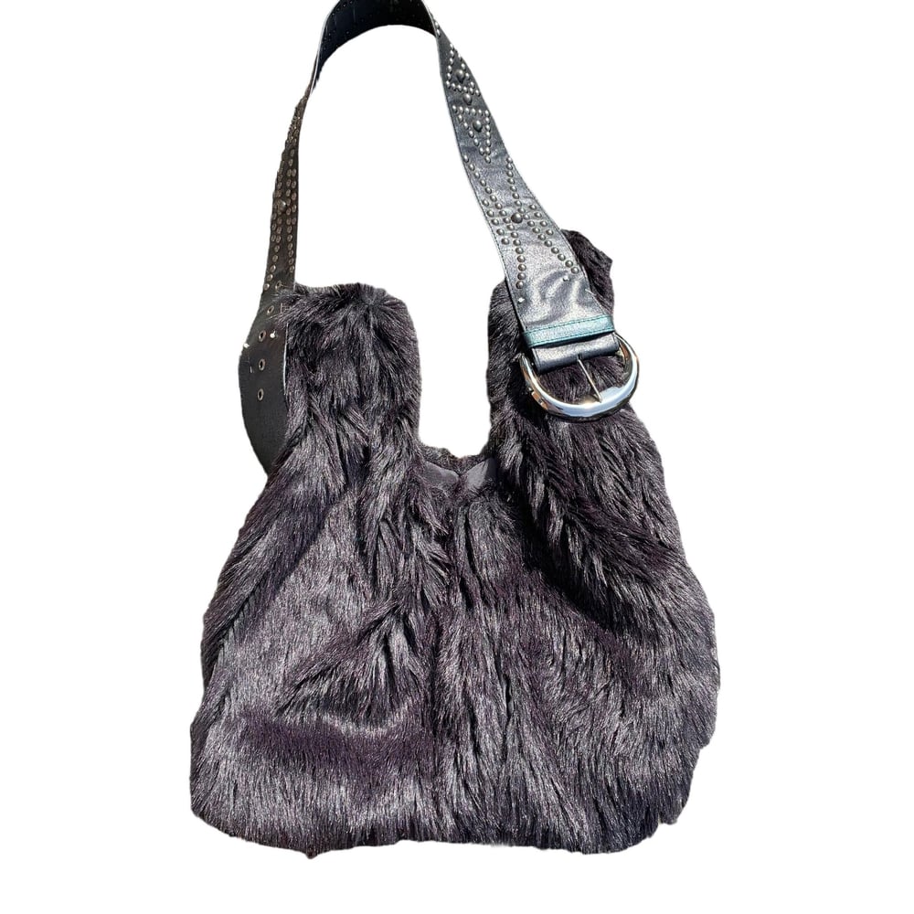 Image of chunky black belt bag