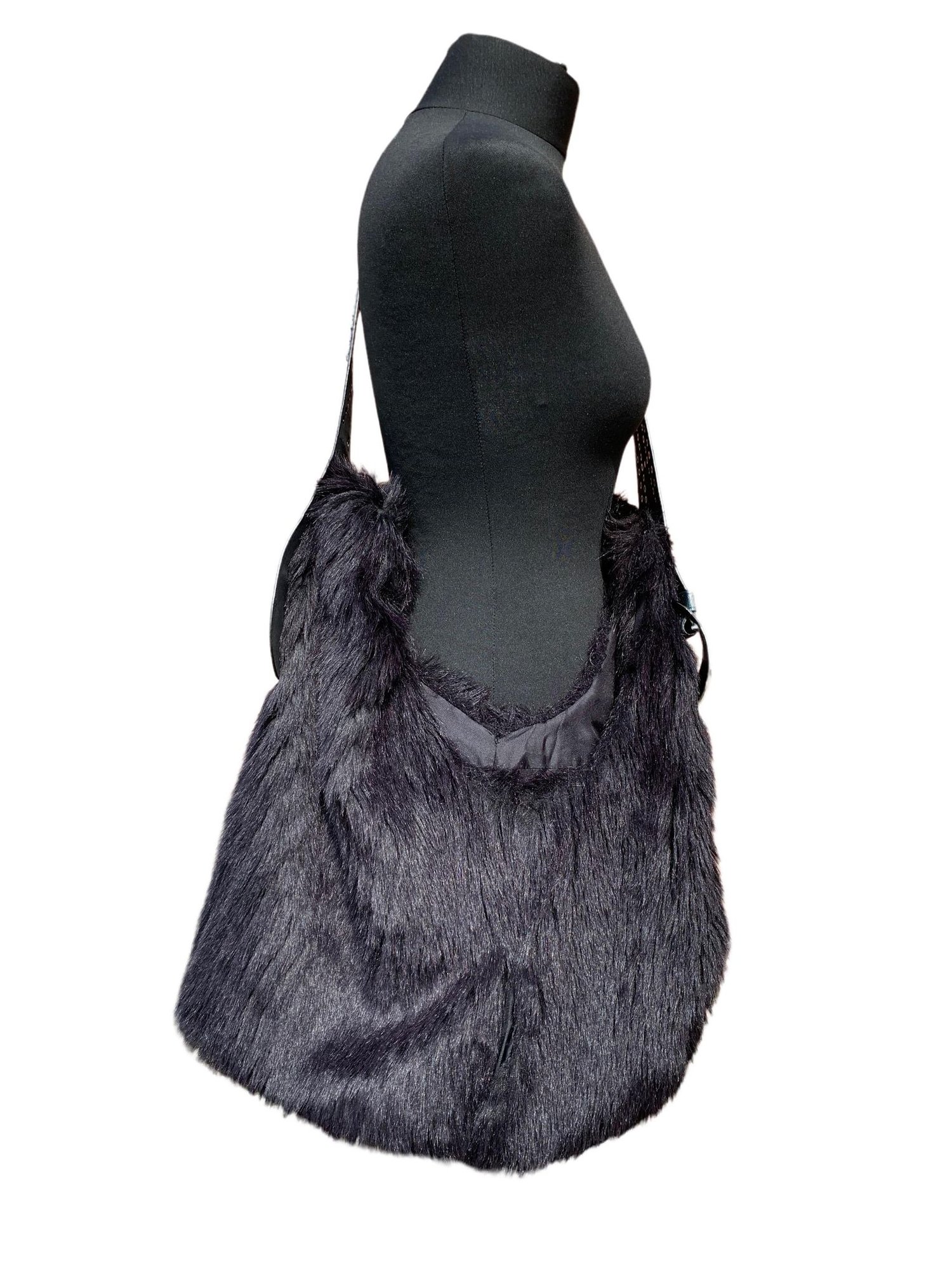 Image of chunky black belt bag