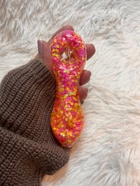 Image 5 of  Pink And Yellow Freezable Glitter Glass Pipe   Color Changing Pipe