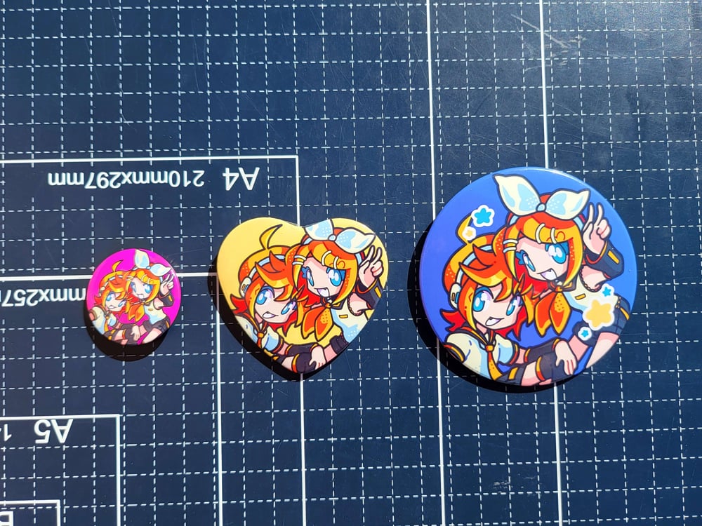 Badge Pins Len Kagamine (cat and fish illustration) Vocaloid Sakura Miku x  Good Smile ×animatecafe Trading metal badge, Goods / Accessories