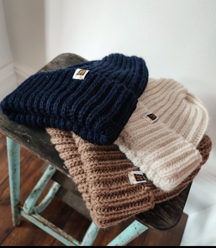 Image of Everyday Garments wool Bobcaps