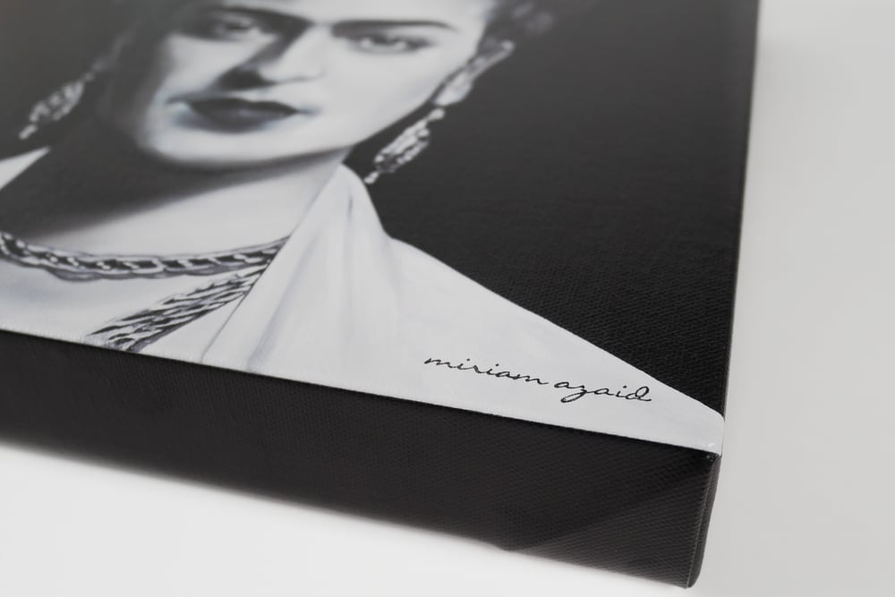 Image of "FRIDA" PRINT CANVAS