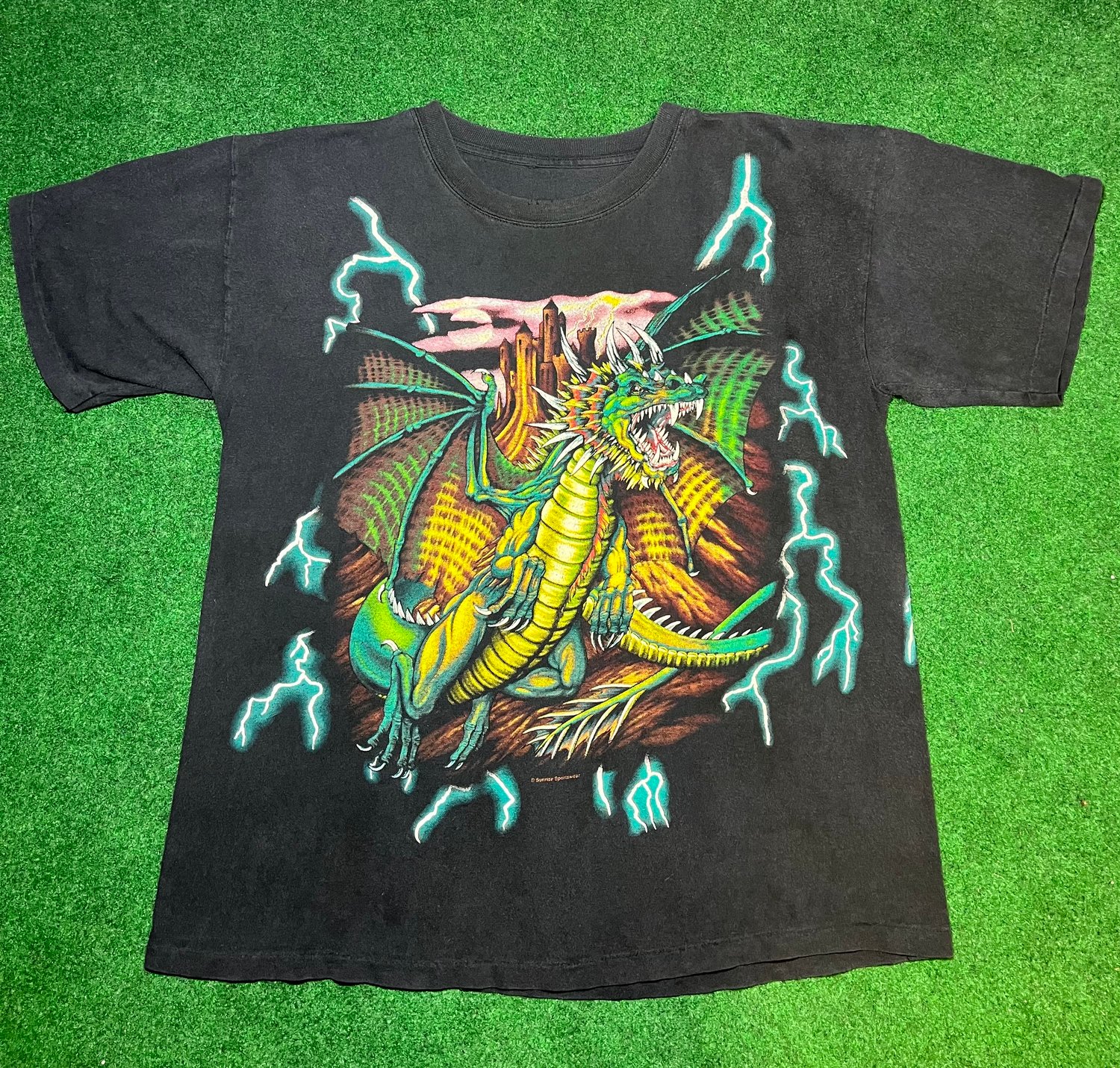 XL) American Thunder Dragon Vintage Tee | Erie Street Thrift