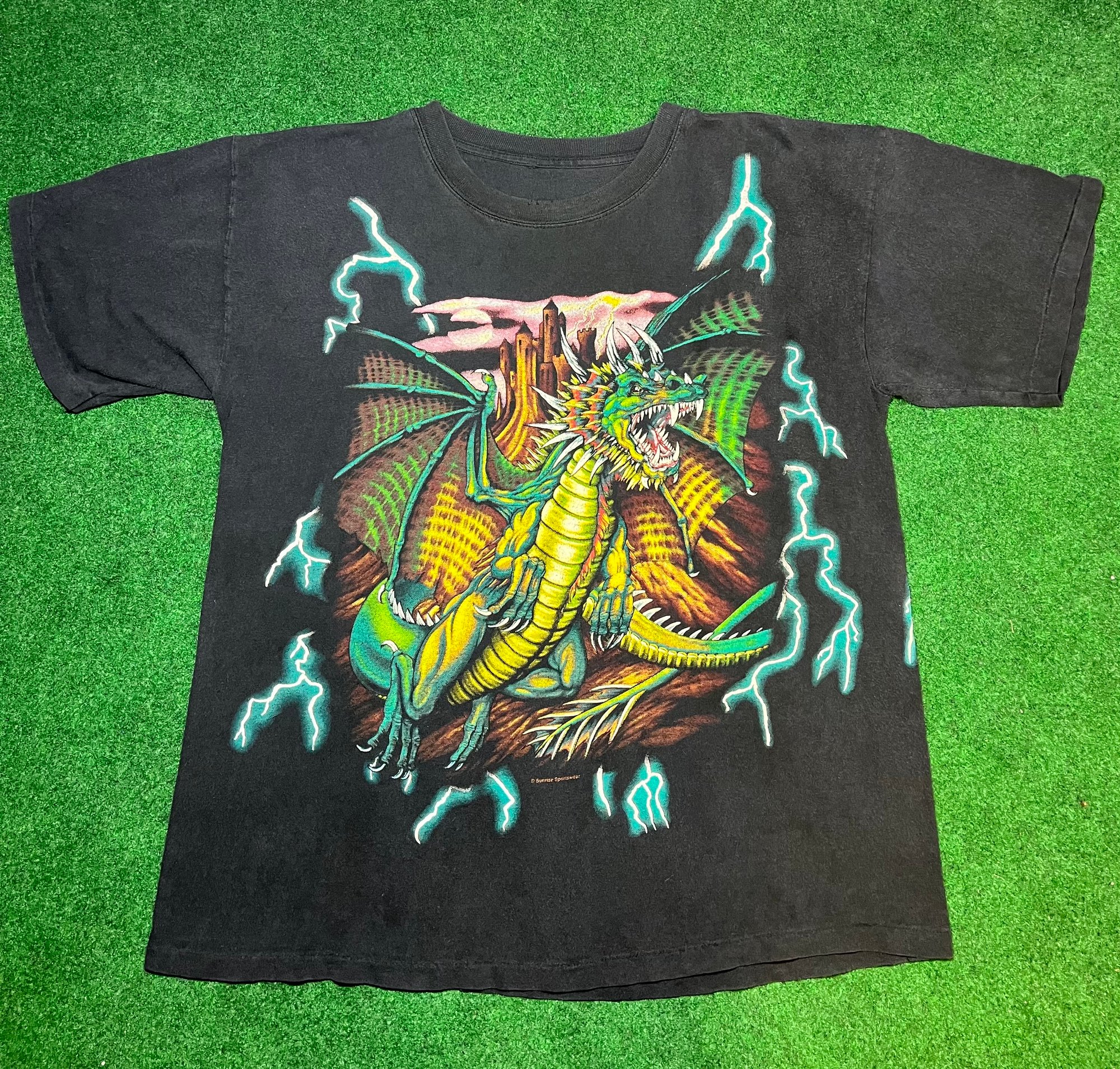 XL) American Thunder Dragon Vintage Tee | Erie Street Thrift