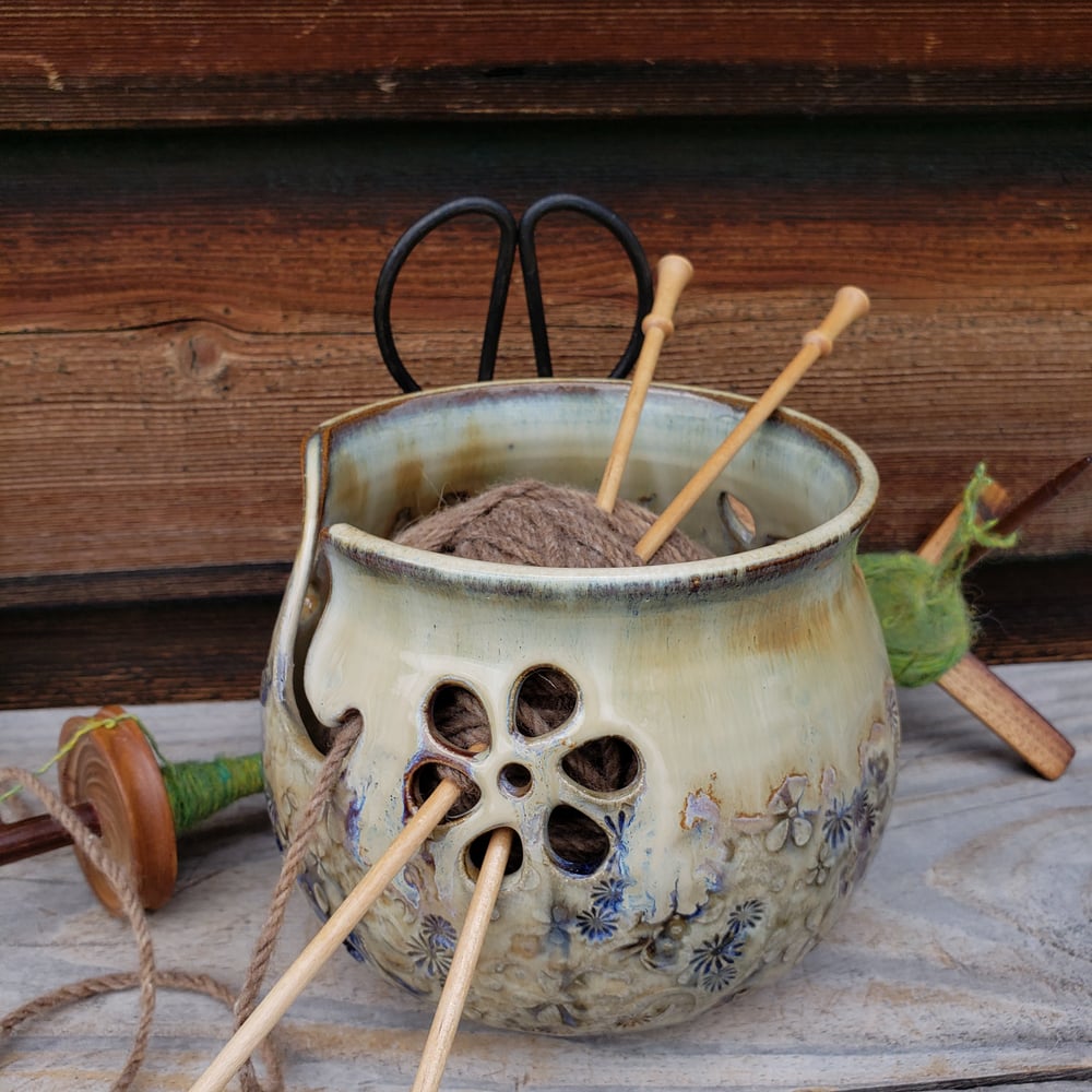 Image of Yarn Bowl for Your Wool  with Bonsai Snips- Mountain Flower Honey 092023