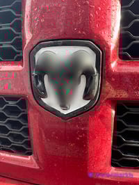 Image 2 of 2013-2018 RAM 1500/2500 Grille & Tailgate Emblem Inlay Combo!