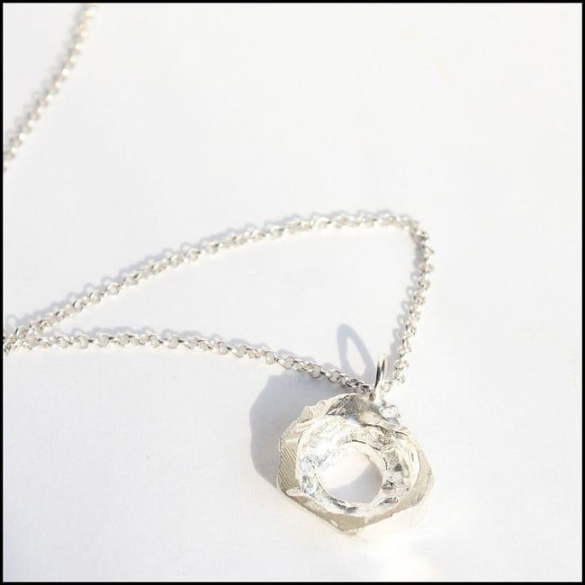 Recessed Circle Pendant