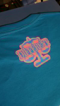 Image 3 of PINK/BLUE "DIFFERENT"⚖️ TSHIRT 