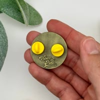 Image 5 of 300 Club Pin: Strength And Accomplishment Pin for Weightlifting Achievements