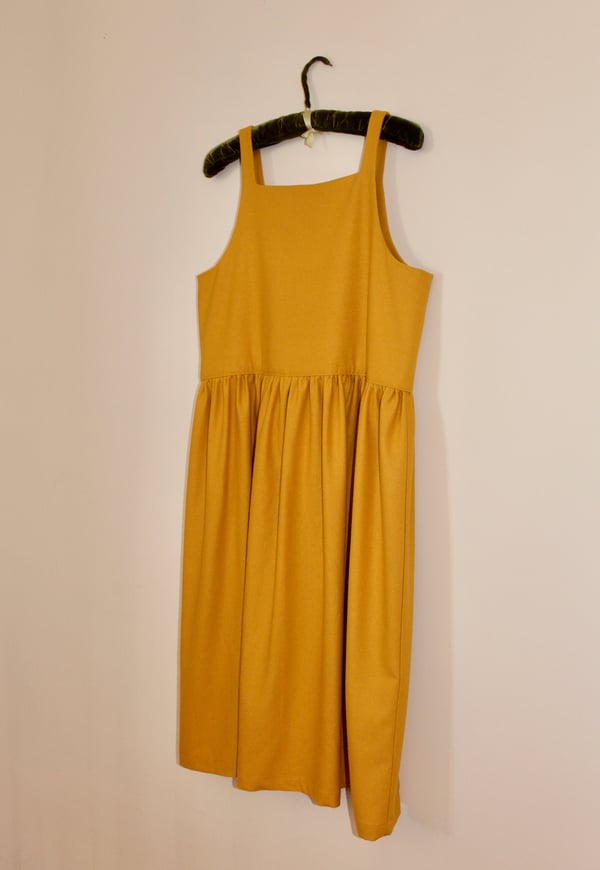 Image of 923 Dress - Banana