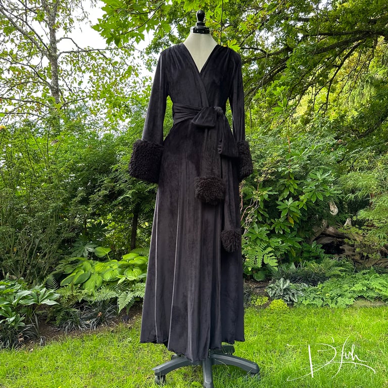 The Cuddle Beverly, "Catherine's Cuddle Collection" Size XS  Image 3