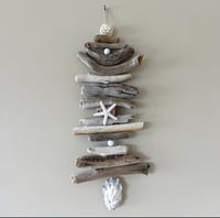 Image 2 of Coastal Driftwood Wall Hanging w/Starfish & Shell