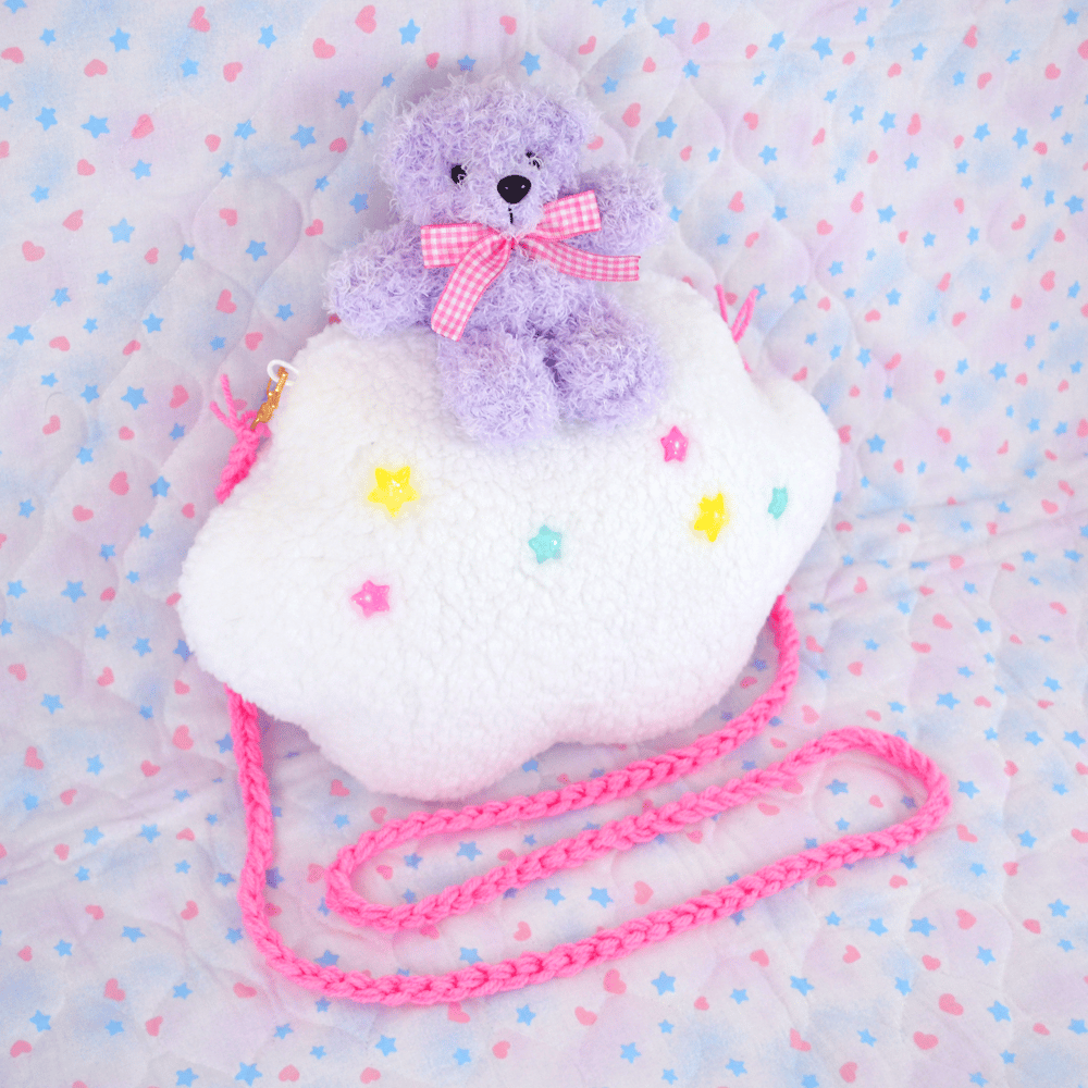 Cloudy Bear Bag: 02