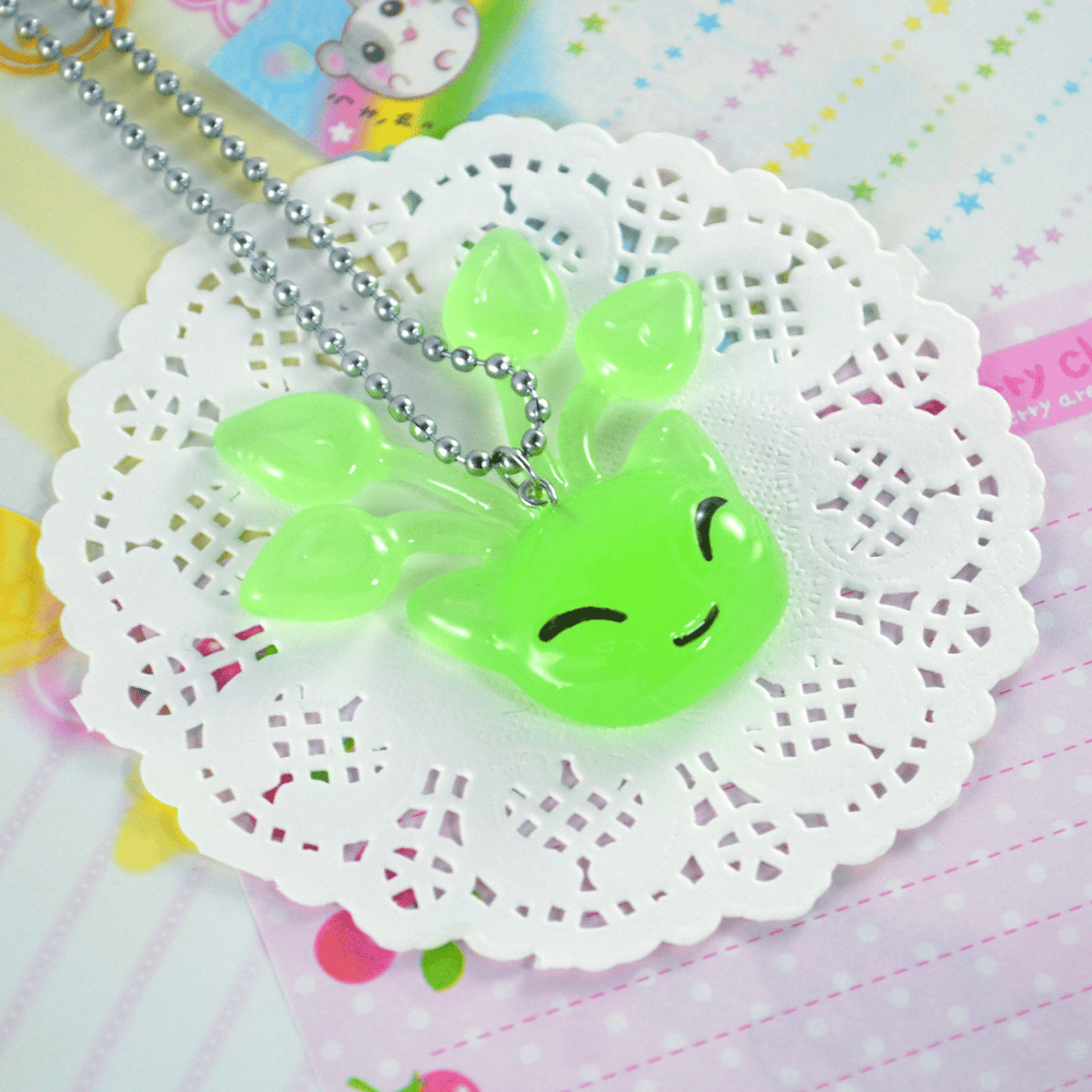 Glow-in-the-Dark Alien Aisha Necklace