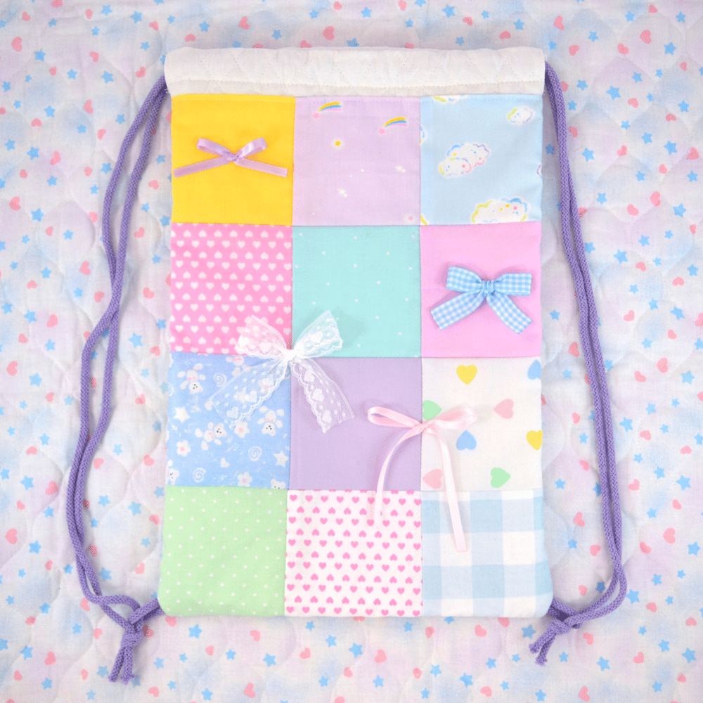 Drawstring Bag: 06