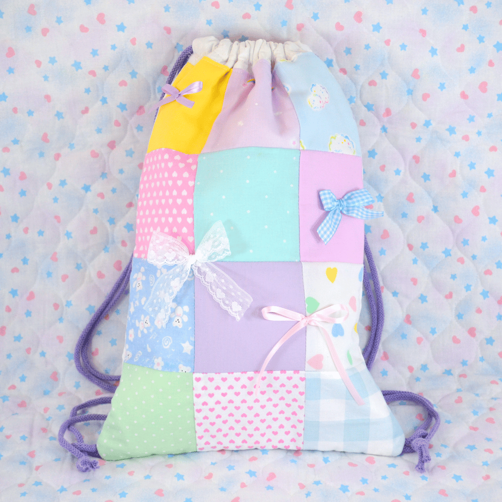 Drawstring Bag: 06