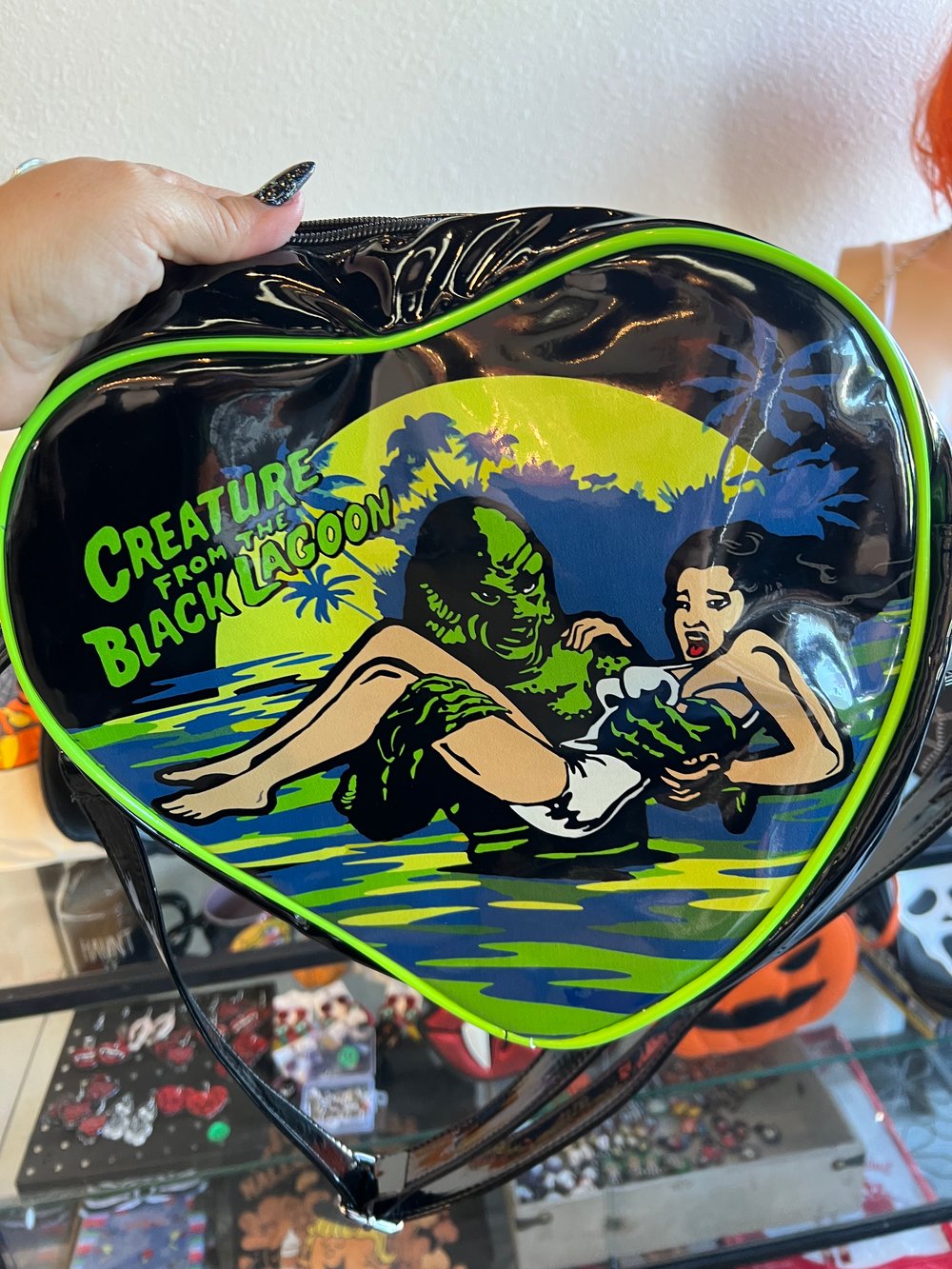 Creature from the black lagoon 🖤 purse 