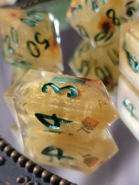 Image 1 of Pocket Full of Sunshine dice set