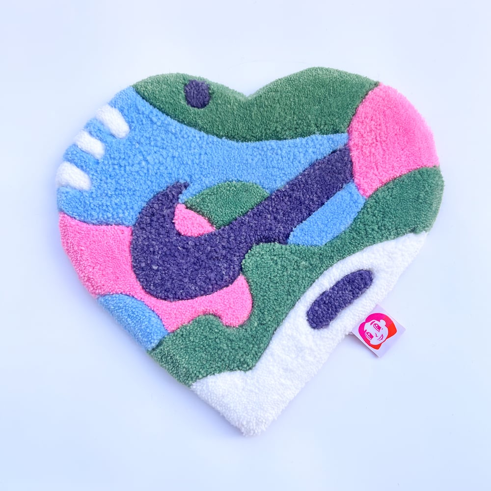 Image of Alfombra pared Sneaker Heart 3