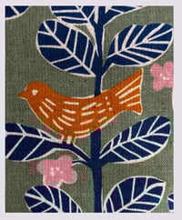 Image 1 of Tissu : orange birds in the trees