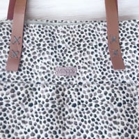 Image 2 of Luxury tote bag in white and brown spot print with leather handles
