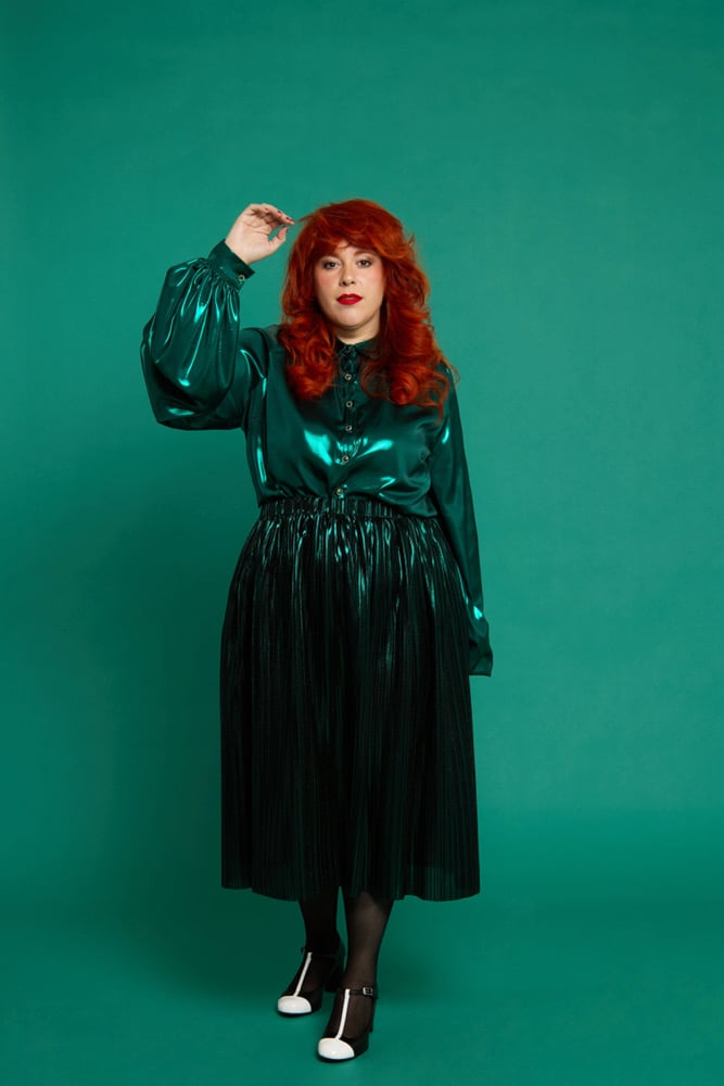 Image of Falda Barbara King