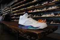 Image 1 of AIR JORDAN V RETRO "GRAPE" (2013) *USED*