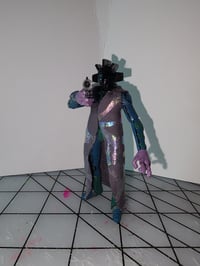 Image 2 of Extraterrestrial Gunman