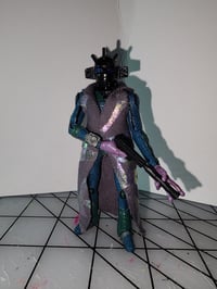 Image 3 of Extraterrestrial Gunman