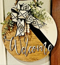 Welcome Wood Round Door Hanger