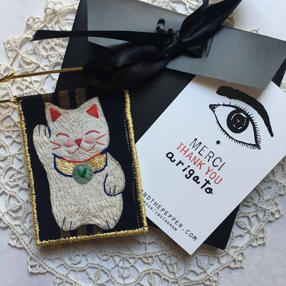 Image of Broche "Big Maneki-Neko »