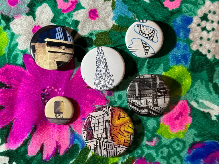 New York City Pinback Buttons Lot of 6 (Set A)