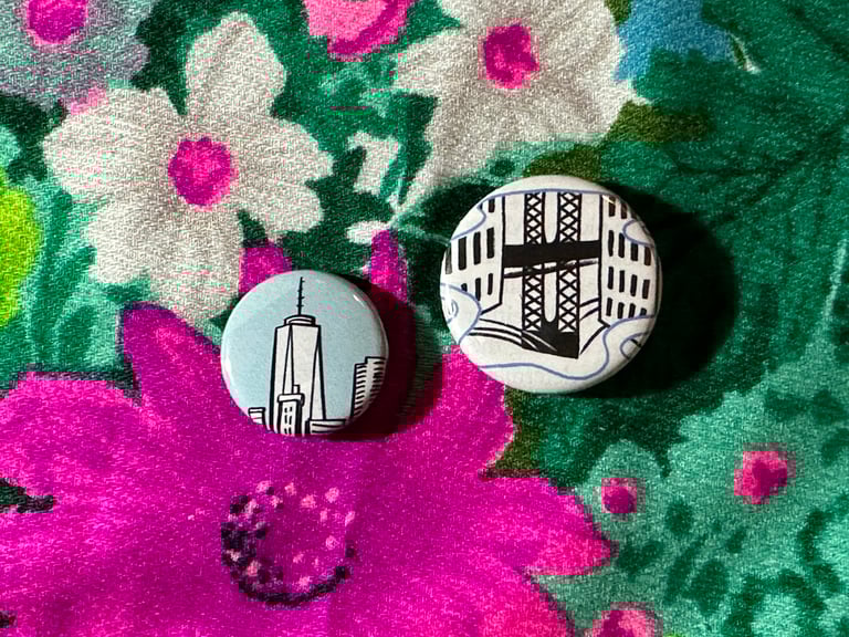 New York City Pinback Buttons Lot of 6 (Set B) Image 4