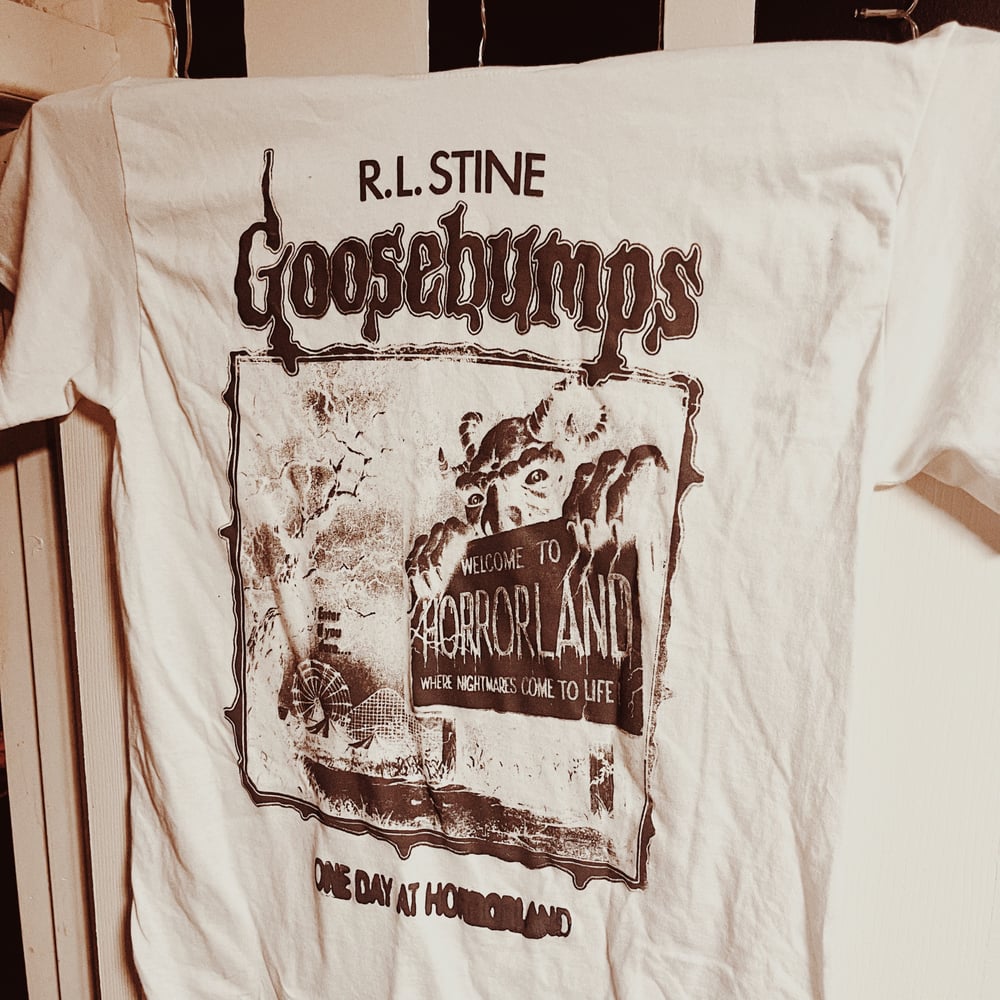 Image of Goosebumps White Medium