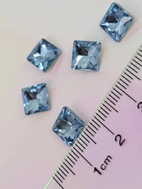 Image 5 of Crystal blue square shape