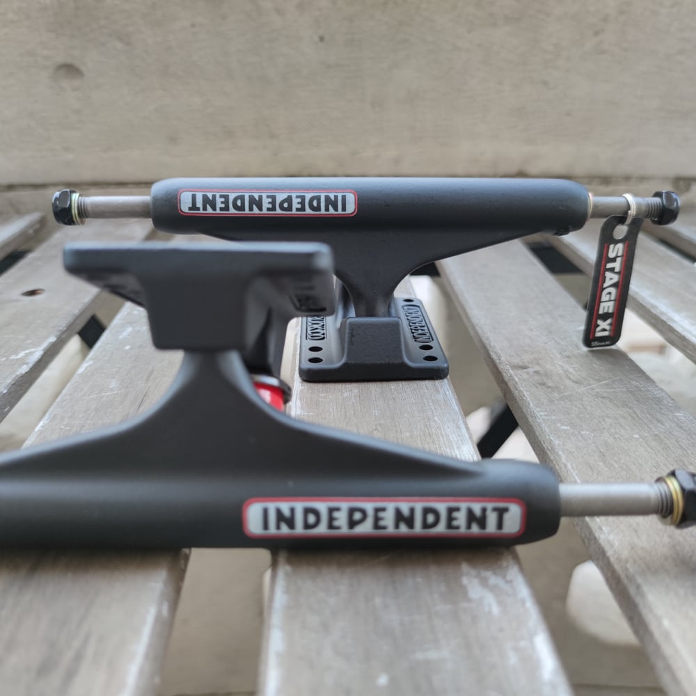 159 Independent -Truck Bar Flat Black - Standard felfüggesztés