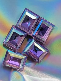 Image 1 of Purple dimond rectangle shape