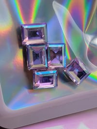 Image 4 of Purple dimond rectangle shape