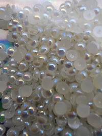 Image 1 of White pearl 