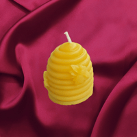 Image 2 of Small besswax candles