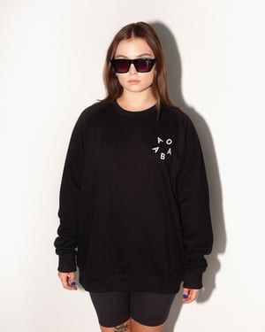 003 Sweatshirt