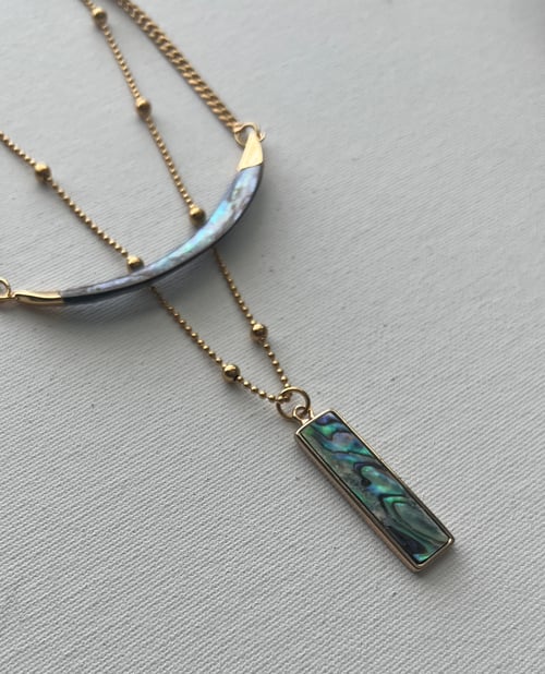 Image of ABI • Abalone Shell Necklace Set