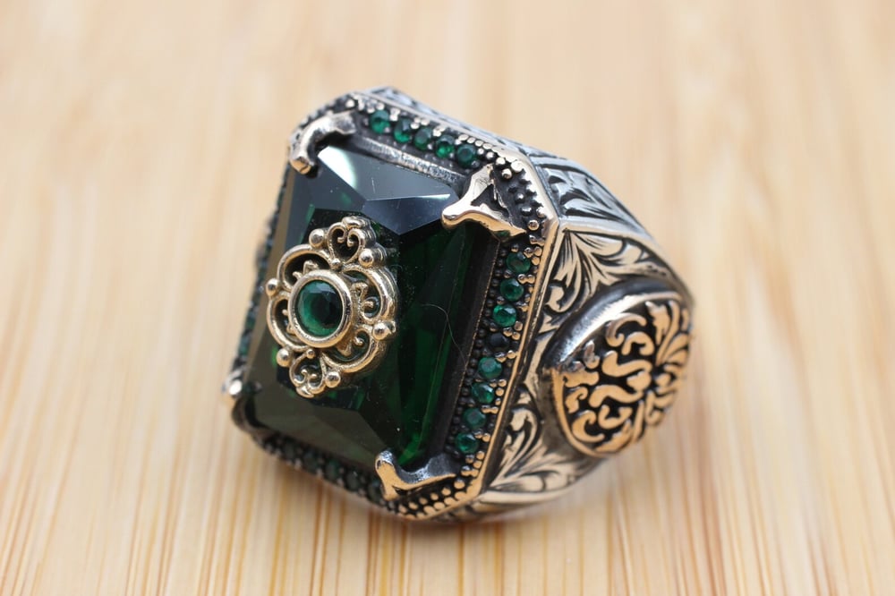 Turkish Handmade Silver Ottoman Mens Ring, Emerald.
