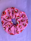 Lips Pink Super Scrunchie 🫦