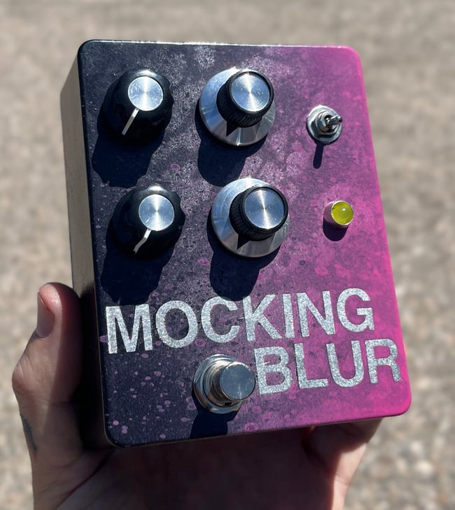 Mocking Blur <br />(weird and messy delay)