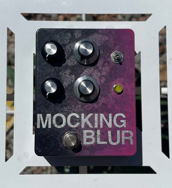 Mocking Blur <br />(weird and messy delay)