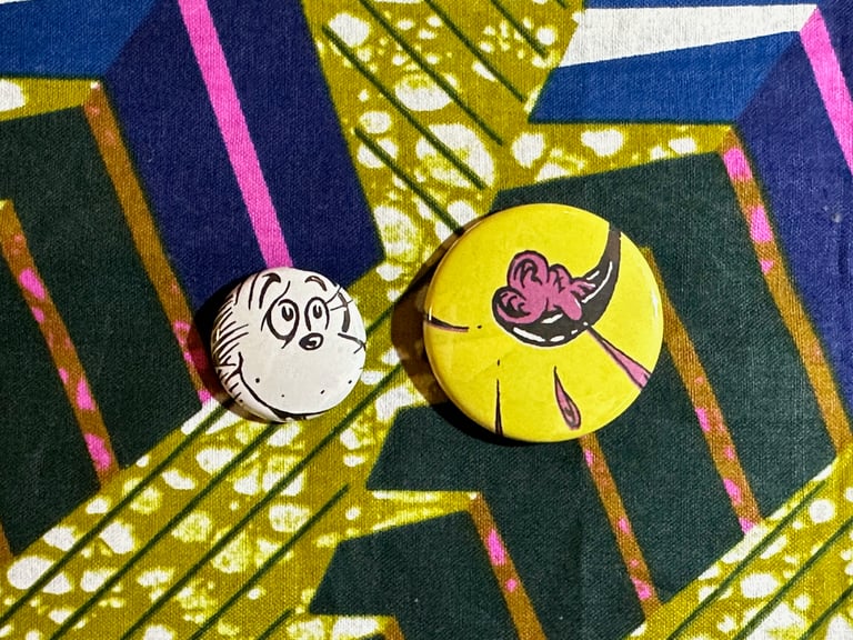 Children's Book Pinback Buttons Lot of 6 (Set A) Image 5
