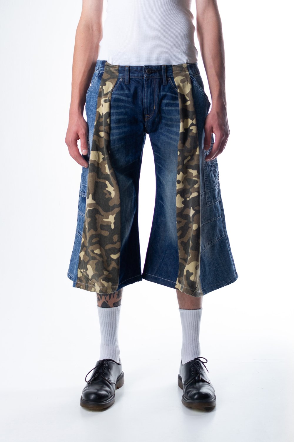 Image of RECONSTRUCTED SHORTS 4