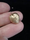 VICTORIAN 15CT HIGH CARAT HEART MEMORIAL PUFF PENDANT LOCKET 1.2g