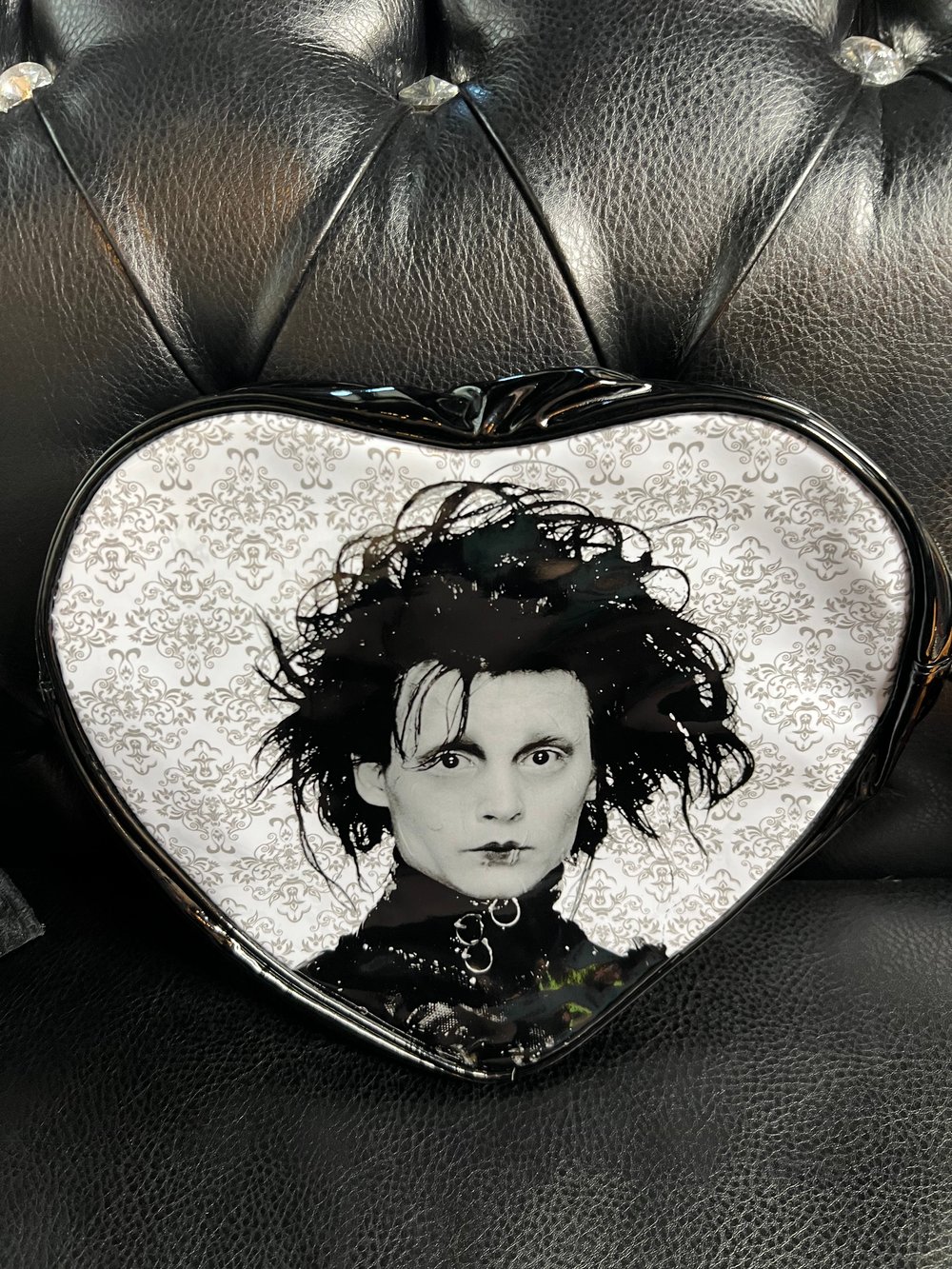 Edward scissor hands crossbody